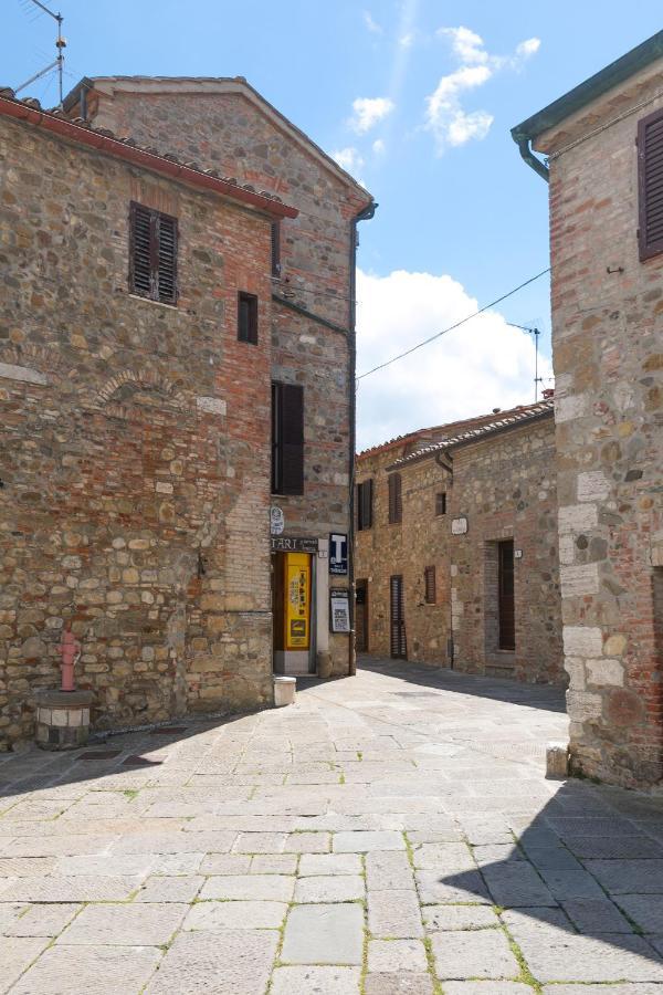 Noi2+2 Vacanze - App. Andrea Contignano Екстер'єр фото